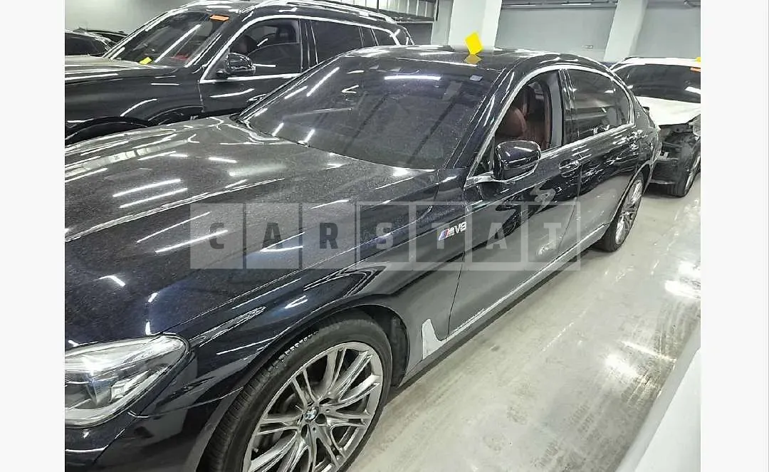 Photo 2 of 83: 2016 BMW 750Li xDrive — Korean insurance auction
