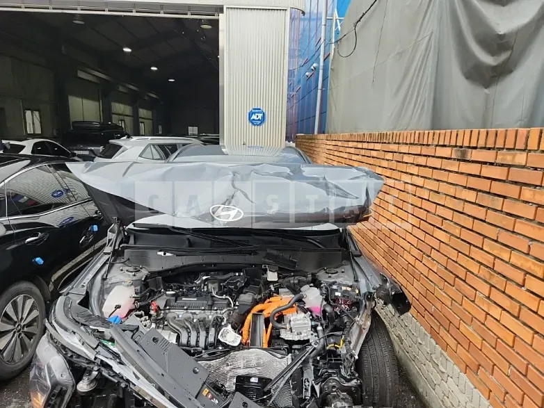 Photo 2 of 86: 2023 Hyundai Kona Hybrid — Korean insurance auction