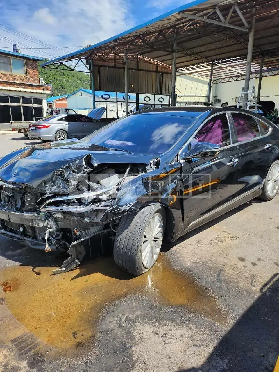 Photo 2 of 14: 2015 Hyundai Aslan, VIN KMHFL411BGA010476 — Korean insurance auction