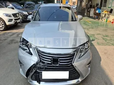 Photo 1 of 43: 2016 Lexus ES300h, VIN JTHBW1GG2G2104082 — Korean insurance auction