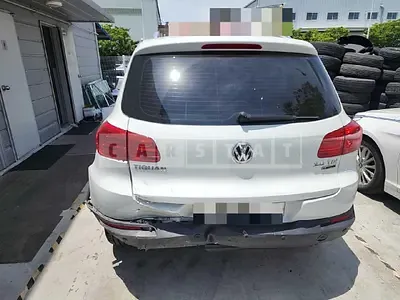 Photo 1 of 12: 2016 Volkswagen Tiguan 2.0 TDI BMT — Korean insurance auction