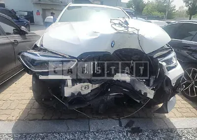 Photo 1 of 22: 2022 BMW X6 xDrive 30d — Korean insurance auction