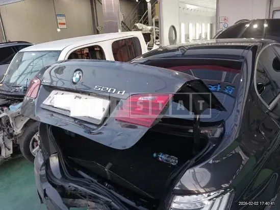 Photo 2 of 15: 2015 BMW 520d xDrive — Korean insurance auction