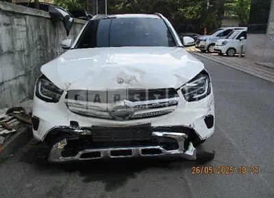 Photo 1 of 13: 2021 Mercedes-Benz GLC300e 4Matic — Korean insurance auction