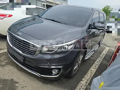Photo 1 of 12: 2015 Kia Carnivals — Korean insurance auction