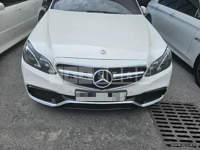 Photo 1 of 13: 2015 Mercedes-Benz E220 BlueTec — Korean insurance auction