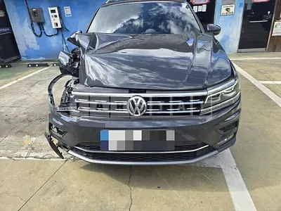 Photo 1 of 15: 2020 Volkswagen Tiguan 2.0 TDI — Korean insurance auction