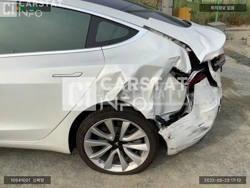 Photo 2 of 13: 2020 Tesla Model 3 Long Range, VIN 5YJ3E1EB3LF725726 — Korean insurance auction