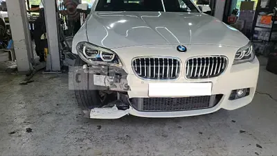 Photo 1 of 6: 2016 BMW 520d, VIN WBA5E5102GG071430 — Korean insurance auction
