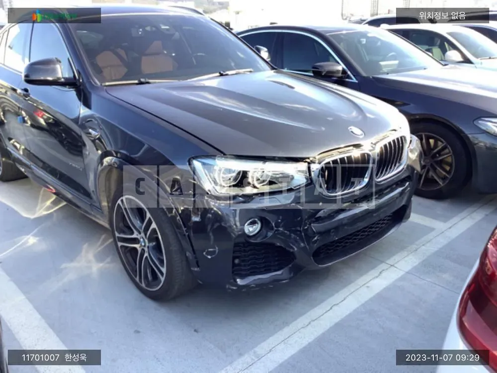 Photo 2 of 9: 2017 BMW X4 xDrive 20d, VIN WBAXX1104H0W13357 — Korean insurance auction