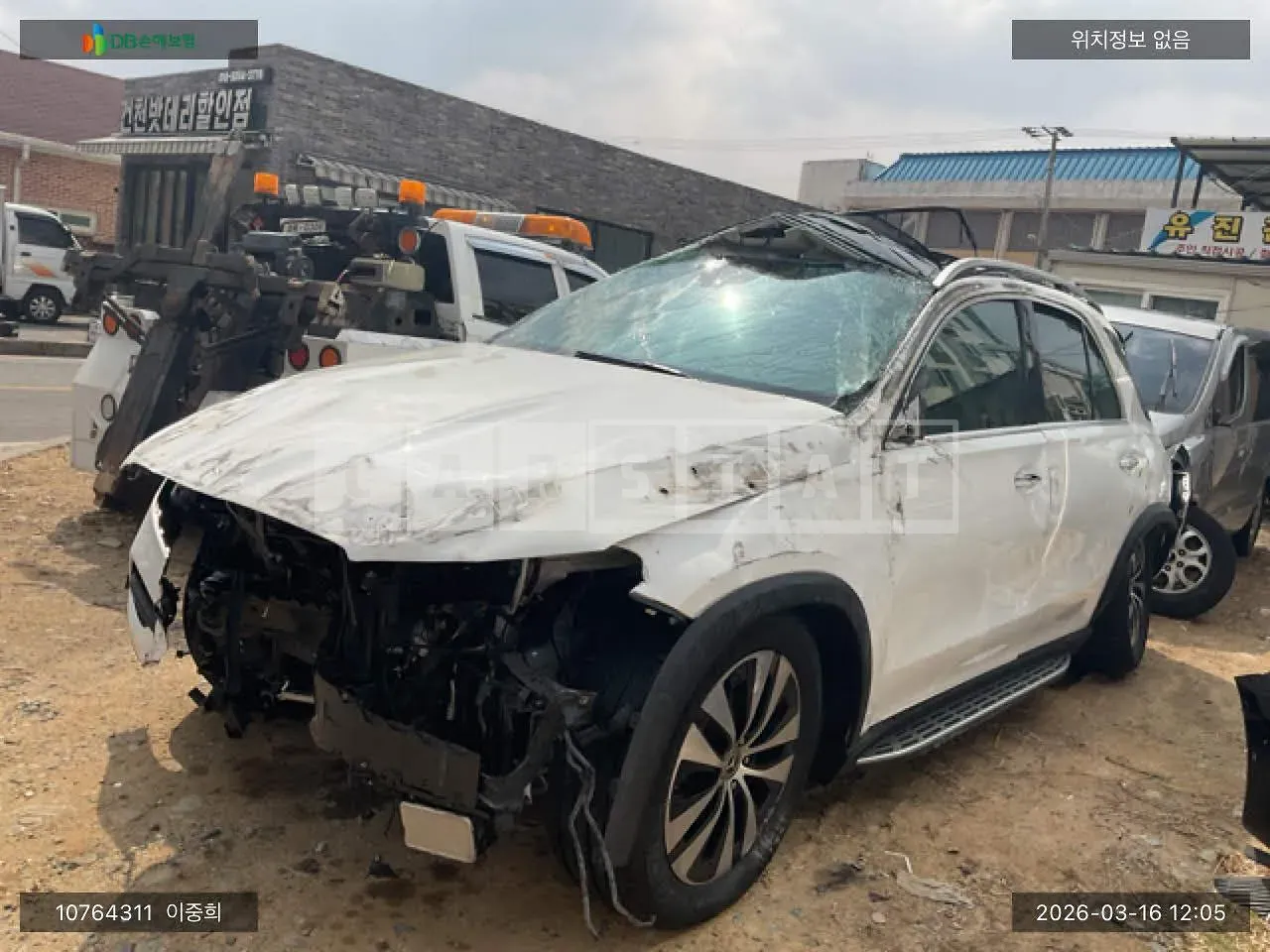 Photo 2 of 16: 2024 Mercedes-Benz GLE 300d, VIN W1NFB0KB0RB186636 — Korean insurance auction