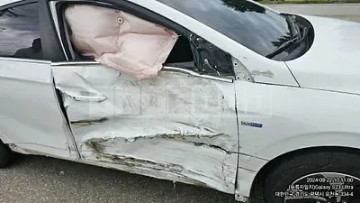 Photo 1 of 14: 2018 Hyundai Modern Ionic — Korean insurance auction