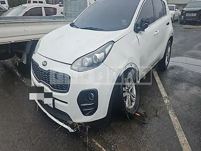 Photo 1 of 26: 2015 Kia Sportage — Korean insurance auction