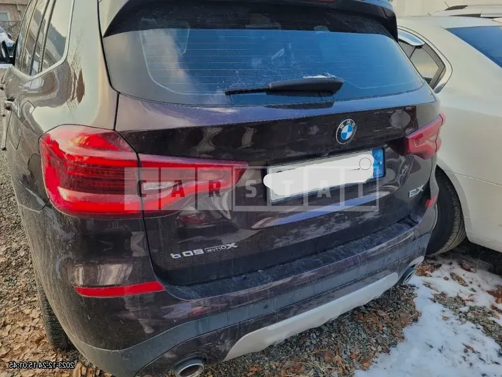 Photo 2 of 9: 2020 BMW X3 xDrive20d Xline, VIN WBAUZ3102L9C62769 — Korean insurance auction