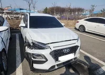 Photo 1 of 19: 2020 Hyundai Kona, VIN KMHK4815GLU563369 — Korean insurance auction