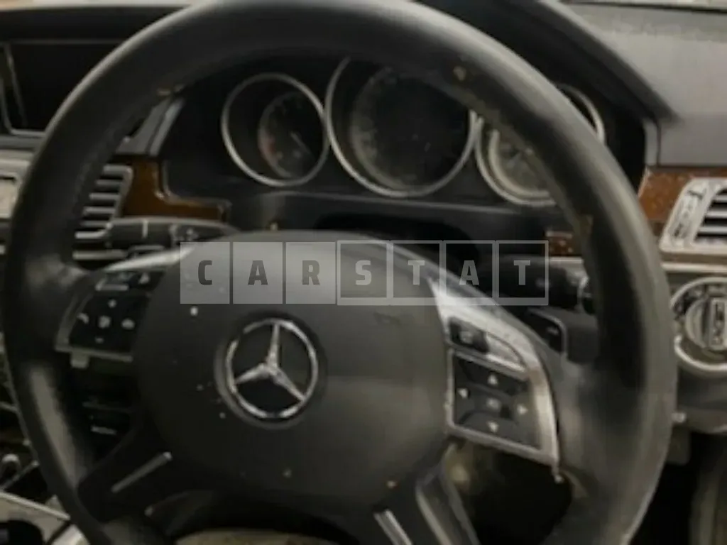 Photo 2 of 9: 2016 Mercedes-Benz E300, VIN WDDHF5FB2GB247144 — Korean insurance auction