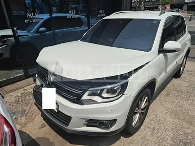 Photo 1 of 13: 2016 Volkswagen Tiguan 2.0 TDI BMT — Korean insurance auction