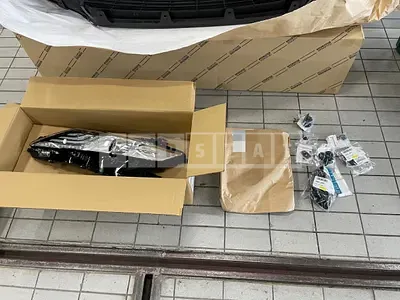 Photo 1 of 3: 2023 Toyota (parts) Camry Hybrid Headlamp — Korean insurance auction
