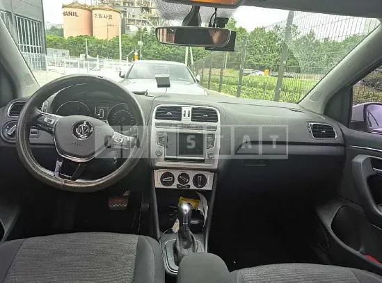 Photo 2 of 9: 2015 Volkswagen Polo 5 FL 1.4 TDI BMT — Korean insurance auction