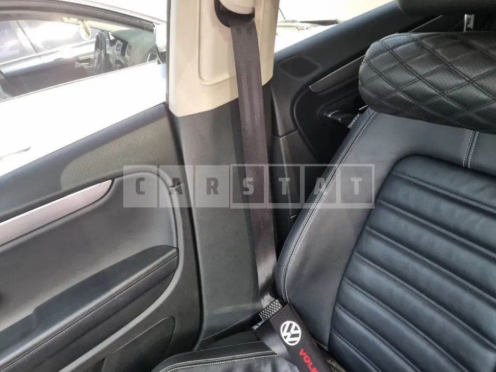 Photo 2 of 23: 2015 Volkswagen CC 2.0 TDI Blue Motion — Korean insurance auction