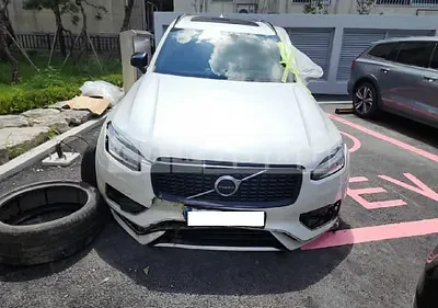 Photo 1 of 12: 2021 Volvo XC90 T8 AWD, VIN YV1LFBR0DM1677502 — Korean insurance auction