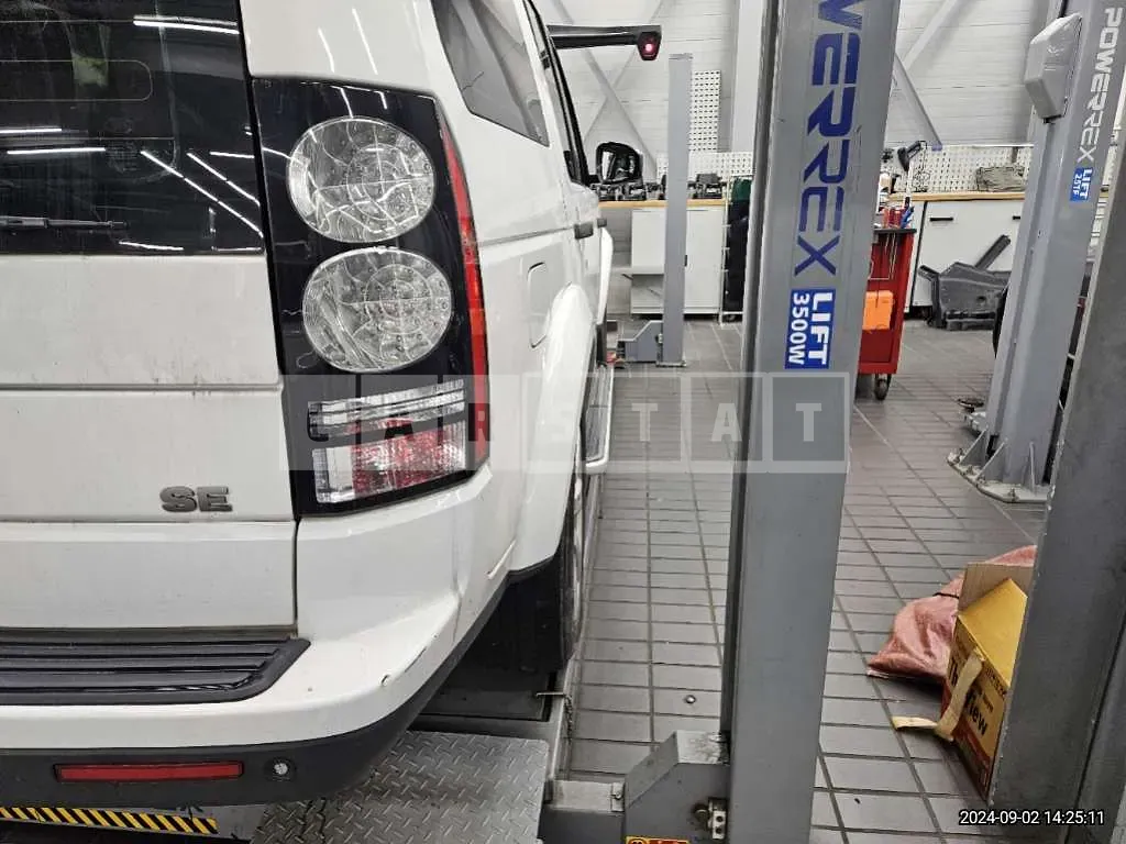 Photo 2 of 31: 2015 Land Rover DISCOVERY4 3.0 d — Korean insurance auction