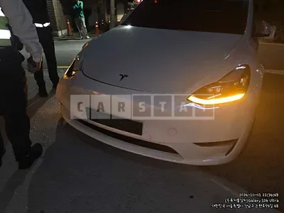 Photo 1 of 11: 2021 Tesla Model Y Standard Range — Korean insurance auction