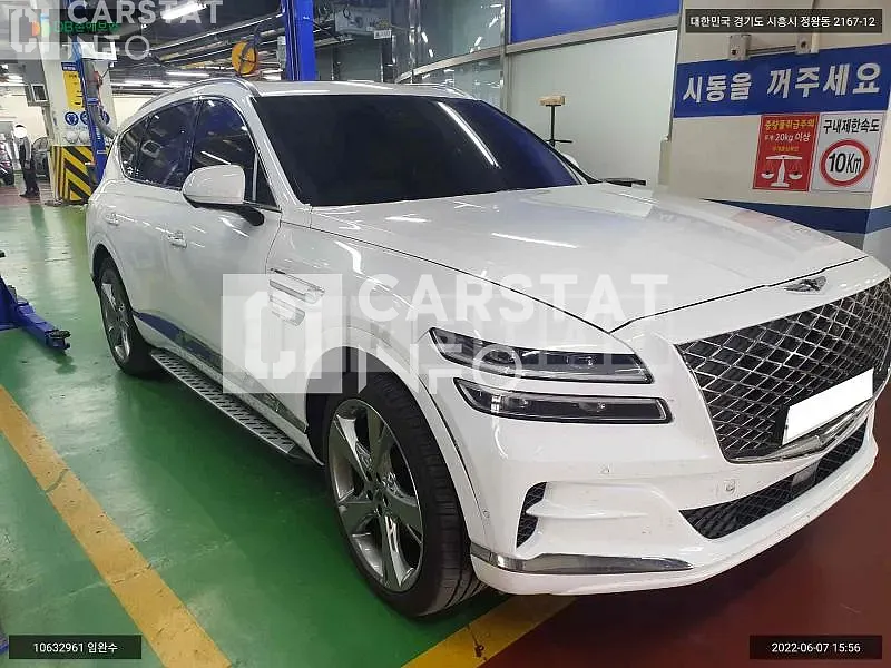 Photo 2 of 16: 2020 Genesis GV80, VIN KMTHA81BDLU027916 — Korean insurance auction