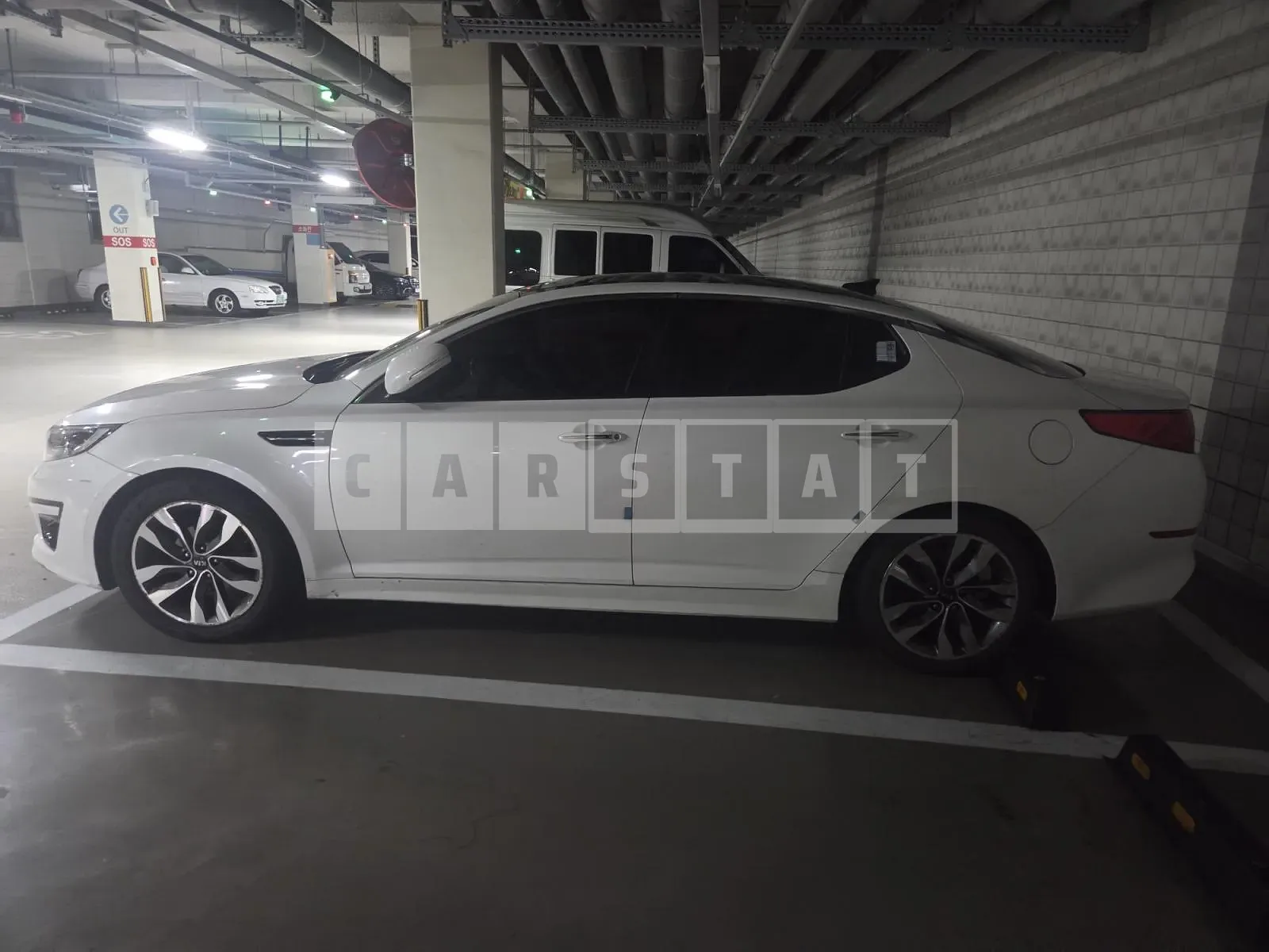 Photo 2 of 4: 2015 Kia The New K5 2.0 Cvvl Trendy, VIN KNAGM419BFA589432 — Korean insurance auction
