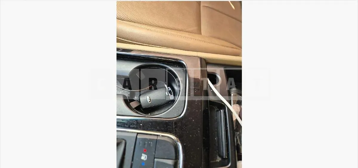 Photo 2 of 56: 2018 Kia Carnivals — Korean insurance auction