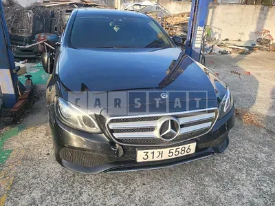 Photo 1 of 13: 2017 Mercedes-Benz E 200 — Korean insurance auction