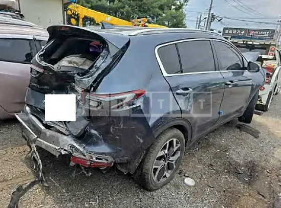 Photo 2 of 14: 2019 Kia Sportage — Korean insurance auction