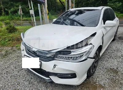 Photo 1 of 12: 2017 Honda Accord 2.4, VIN 1HGCR2680HA512910 — Korean insurance auction
