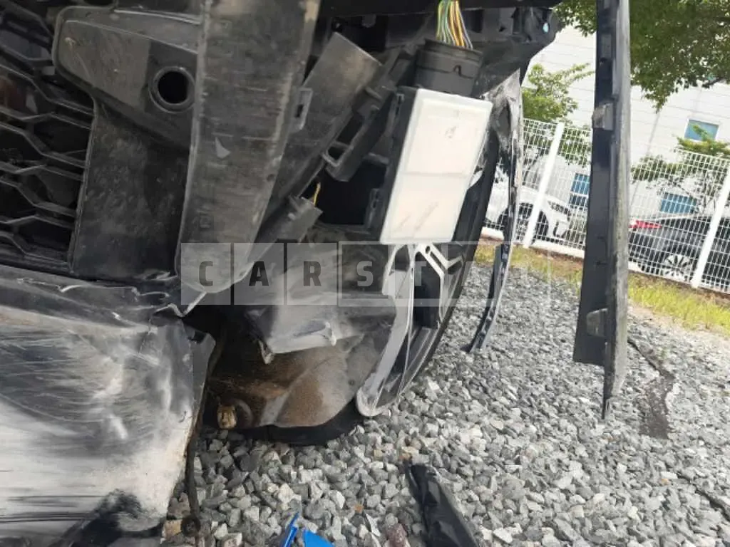Photo 2 of 15: 2023 BMW X6 xDrive 30d, VIN WBAGT8107P9R69185 — Korean insurance auction