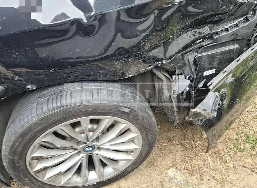 Photo 2 of 61: 2022 BMW 530e — Korean insurance auction