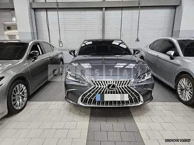 Photo 1 of 26: 2025 Lexus ES300h — Korean insurance auction