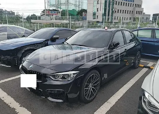 Photo 2 of 27: 2016 BMW 320d xDrive, VIN WBA8C9109GK650101 — Korean insurance auction