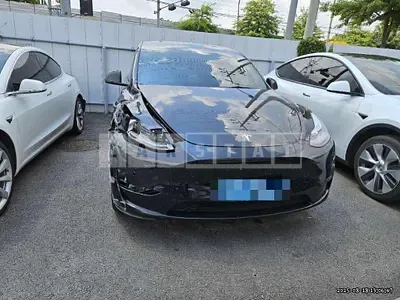 Photo 1 of 15: 2021 Tesla Model Y Long Range — Korean insurance auction