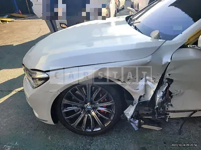Photo 1 of 22: 2017 BMW 750Li xDrive, VIN WBA7F2103GG382367 — Korean insurance auction