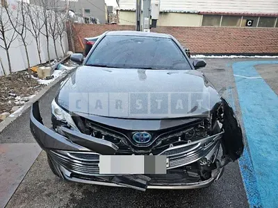 Photo 1 of 31: 2018 Toyota Camry Hybrid, VIN JTNB21HK3J3011021 — Korean insurance auction