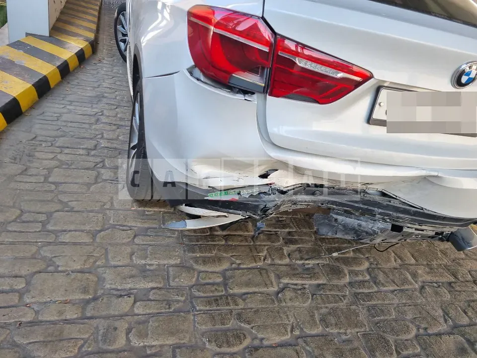 Photo 2 of 10: 2017 BMW X6 xDrive30d, VIN WBAKV2105H0V40280 — Korean insurance auction