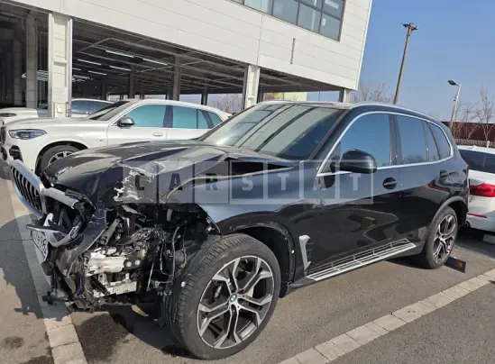 Photo 2 of 8: 2024 BMW X5 xDrive 30d — Korean insurance auction