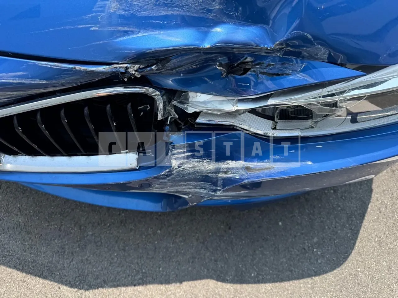 Photo 2 of 9: 2017 BMW 320i, VIN WBA8A9102HK882742 — Korean insurance auction