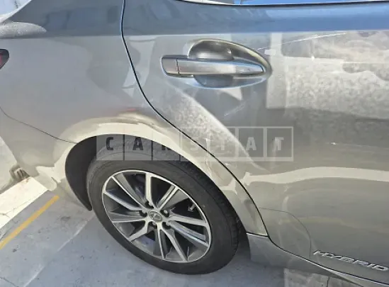 Photo 2 of 11: 2018 Lexus ES300h — Korean insurance auction
