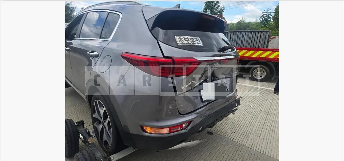 Photo 2 of 5: 2016 Kia Sportage — Korean insurance auction