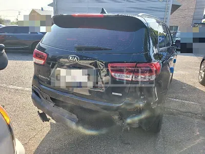 Photo 1 of 37: 2017 Kia Sorento 2.0 — Korean insurance auction