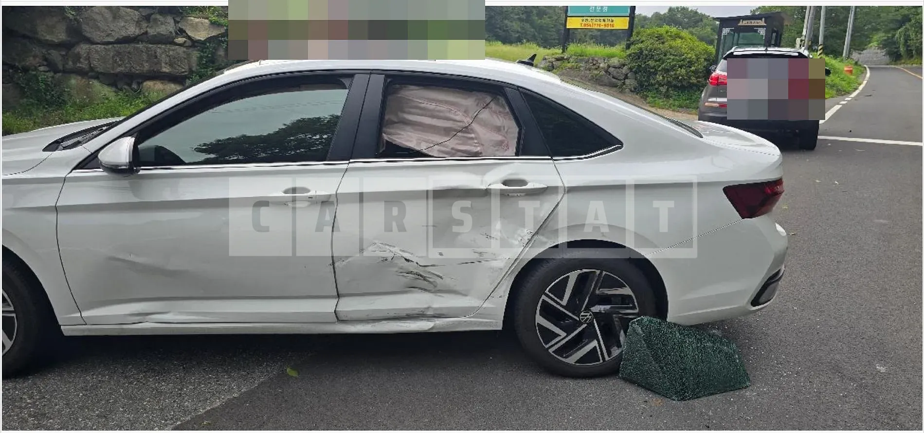 Photo 2 of 13: 2022 Volkswagen Jetta — Korean insurance auction