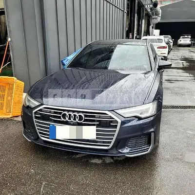 Photo 1 of 17: 2021 Audi A6 45 TFSI — Korean insurance auction