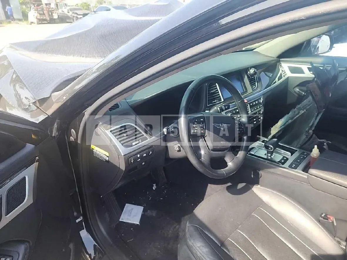 Photo 2 of 12: 2017 Genesis G80 3.3 — Korean insurance auction