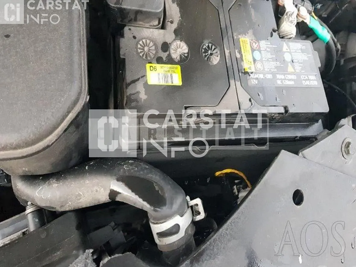 Photo 2 of 32: 2019 Kia K5 2.0 — Korean insurance auction